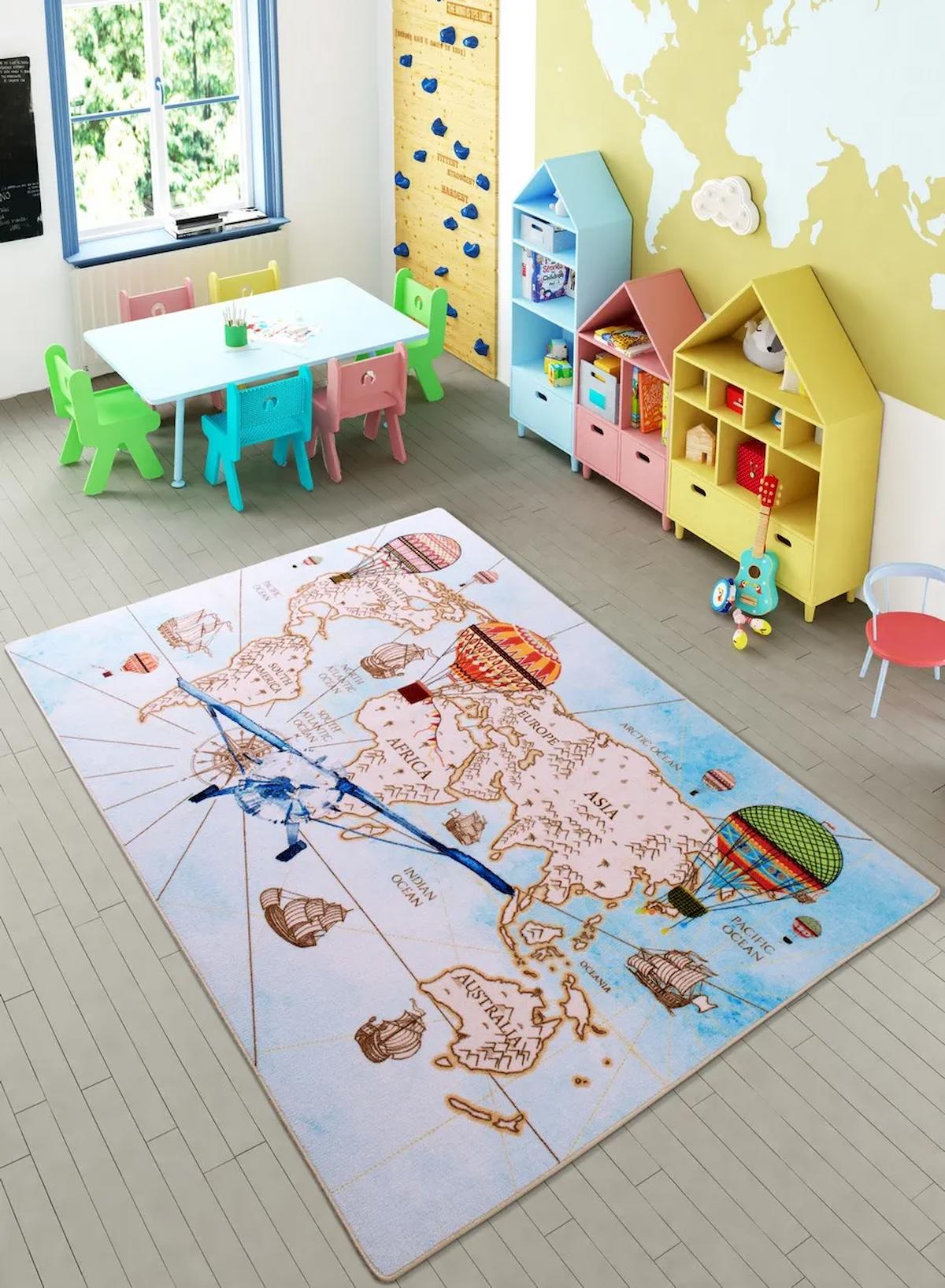 Confetti Discover Mavi 6 mm Silinebilir Yıkanabilir Orta Kaymaz Figürlü Dikdörtgen Makine Dokuma Salon Halısı 170x240 cm