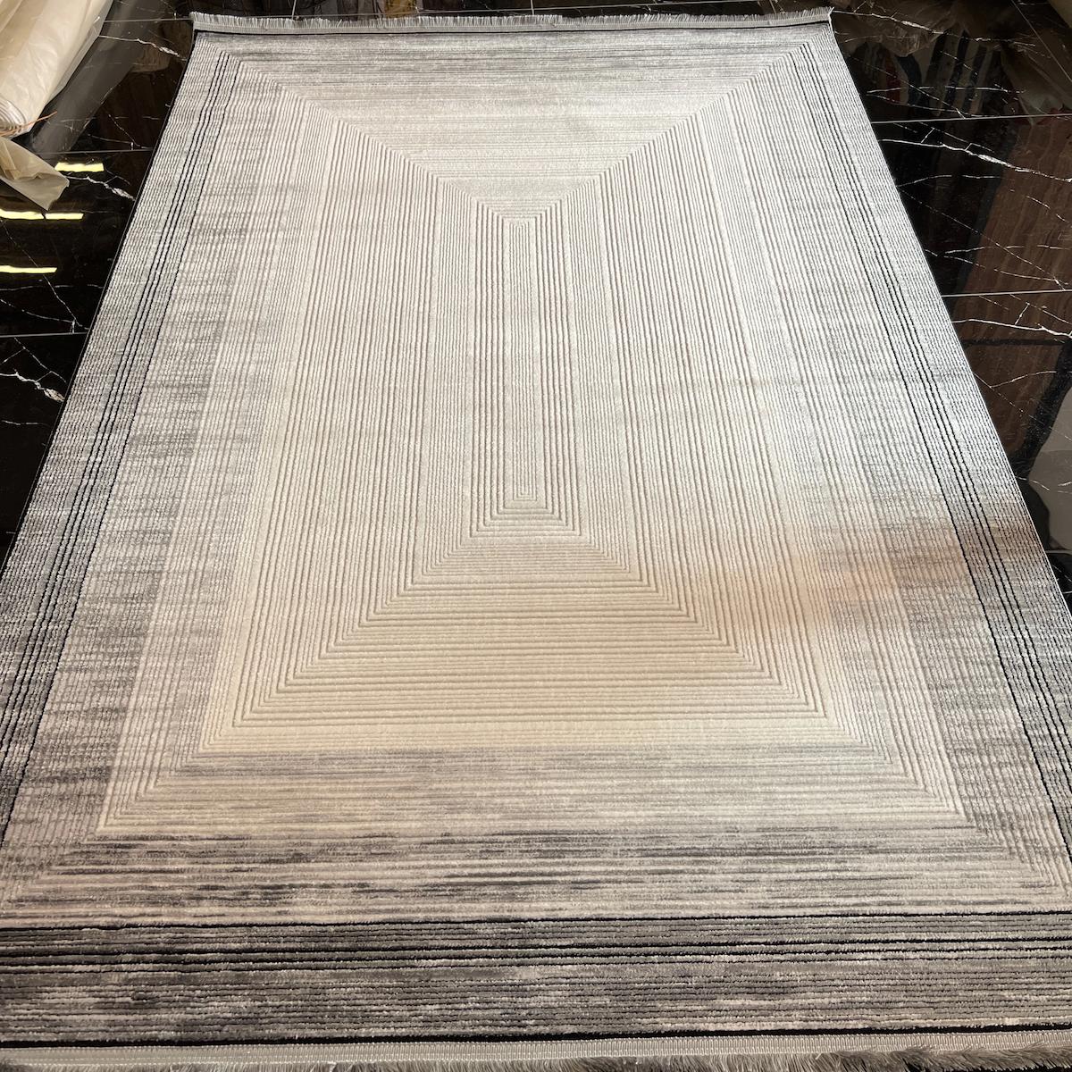 Hoom Rugs Zen 7004 Gri 8 mm Akrilik Yalıtıma Yardımcı Orta Kaymaz Pamuk Taban Geometrik Dikdörtgen Makine Dokuma Salon Halısı 133x190 cm