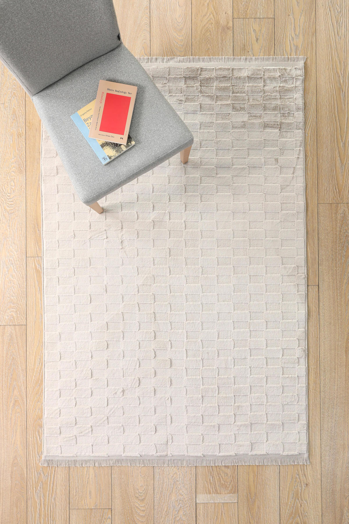 Favora Begin Vizon Polyester Yıkanabilir İnce Kaymaz Jüt Taban Dikdörtgen Makine Dokuma Salon Halısı 160x230 cm
