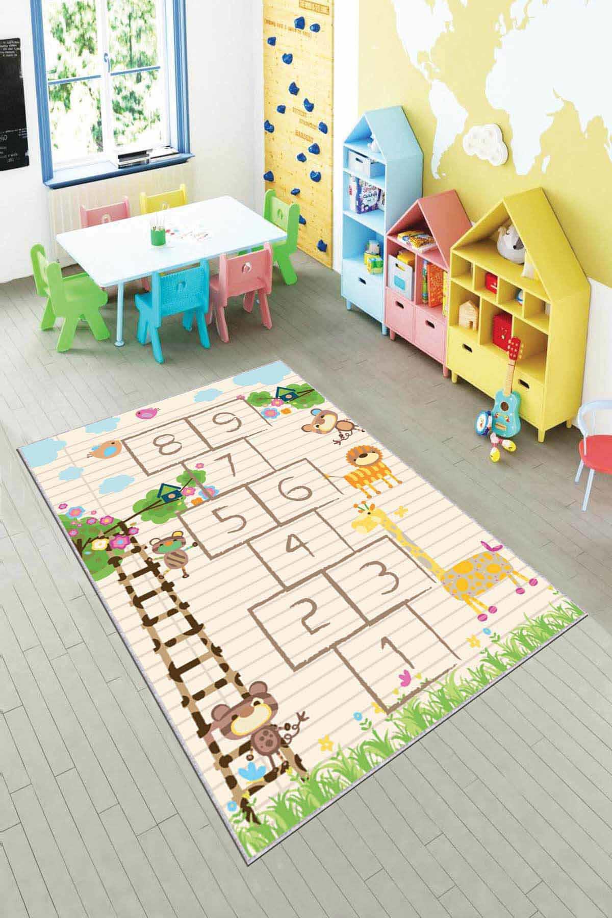 Viva Home AR148 Bej 7 mm Mikropolyester Antibakteriyel-Antialerjenik Yıkanabilir İnce Kaymaz Dot Taban Figürlü Dikdörtgen Makine Dokuma Çocuk Odası Halısı 160x230 cm