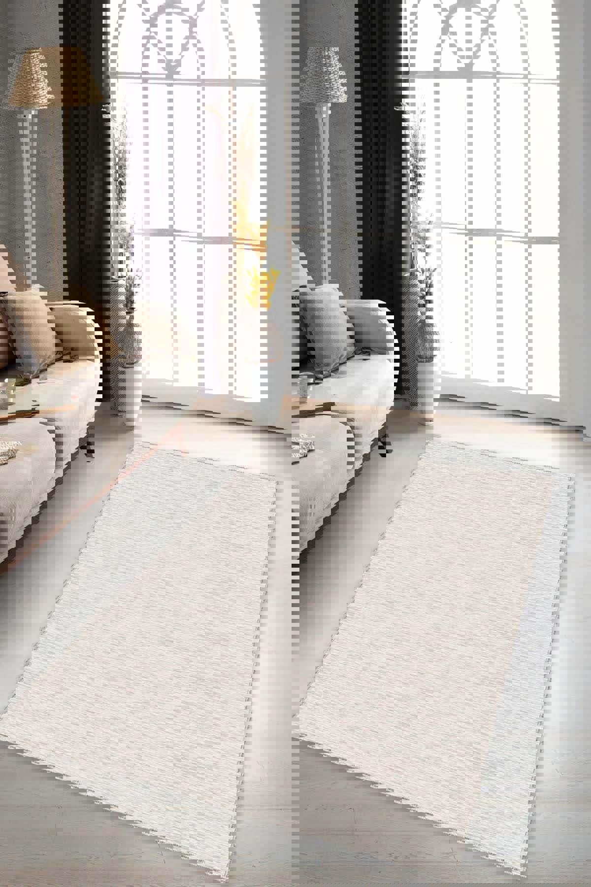 Viva Home KRM055 Krem 7 mm Mikropolyester Leke tutmaz Yıkanabilir İnce Kaymaz Dikdörtgen Makine Dokuma Oturma Odası Halısı 120x200 cm