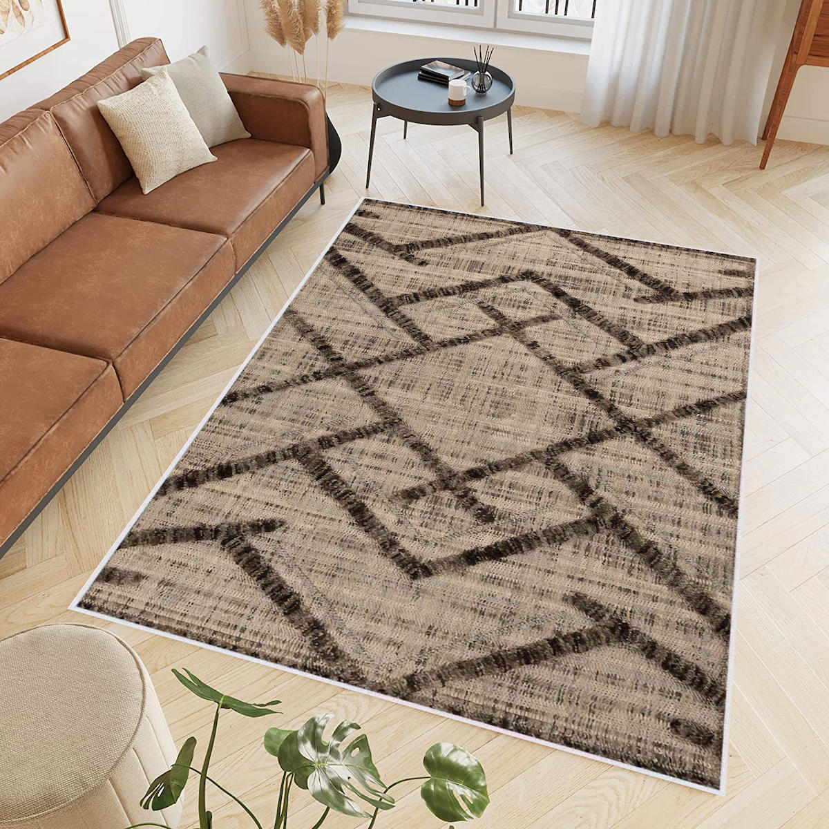 Rovigo Home RVG0717 Kahverengi-Siyah 8 mm Polyester Antibakteriyel-Leke Tutmaz-Toz Tutmaz Yıkanabilir İnce Kaymaz Dot Taban Dikdörtgen Makine Dokuma Salon Halısı 120x180 cm