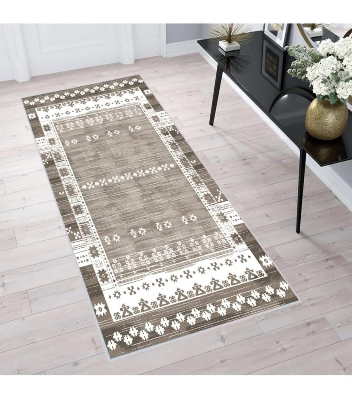 Rovigo Home RVG1600 Kahverengi 8 mm Polyester Leke Tutmaz-Toz Tutmaz Yıkanabilir İnce Kaymaz Dot Taban Dikdörtgen Makine Dokuma Salon Halısı 120x180 cm