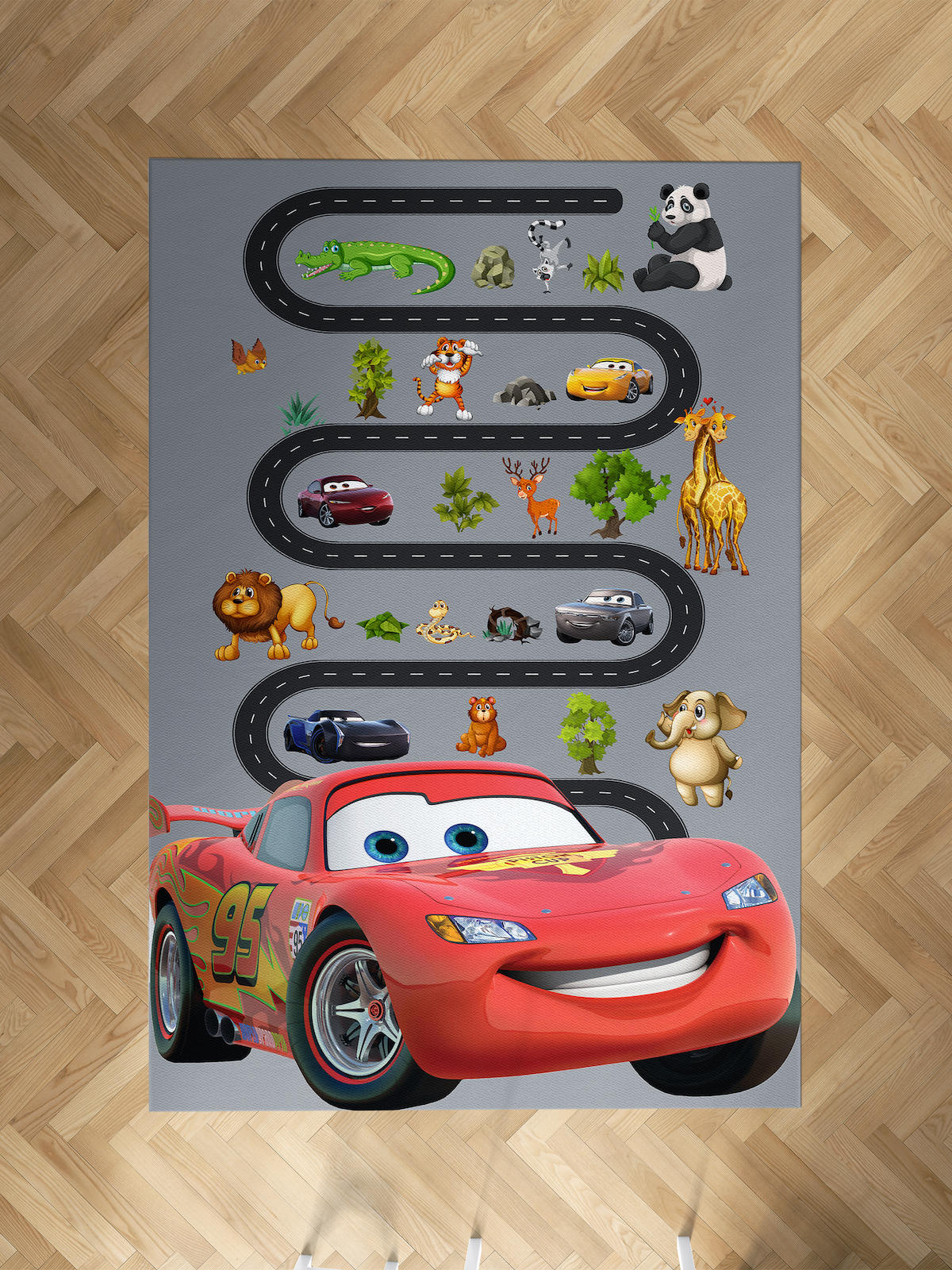 Mekta Home Şimşek McQueen Krem 10 mm Antibakteriyel Yıkanabilir İnce Kaymaz Dot Taban Dikdörtgen Makine Dokuma Çocuk Odası Halısı 80x120 cm