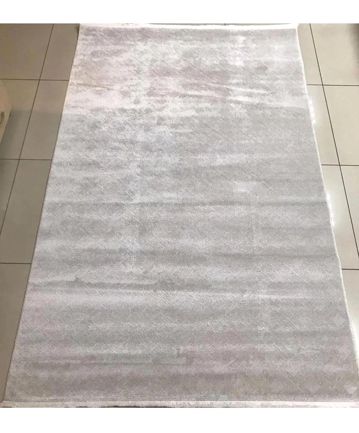 Merinos Diyez 39398 Krem 8.5 mm Akrilik Yıkanabilir İnce Kaymaz Dikdörtgen Makine Dokuma Salon Halısı 100x150 cm