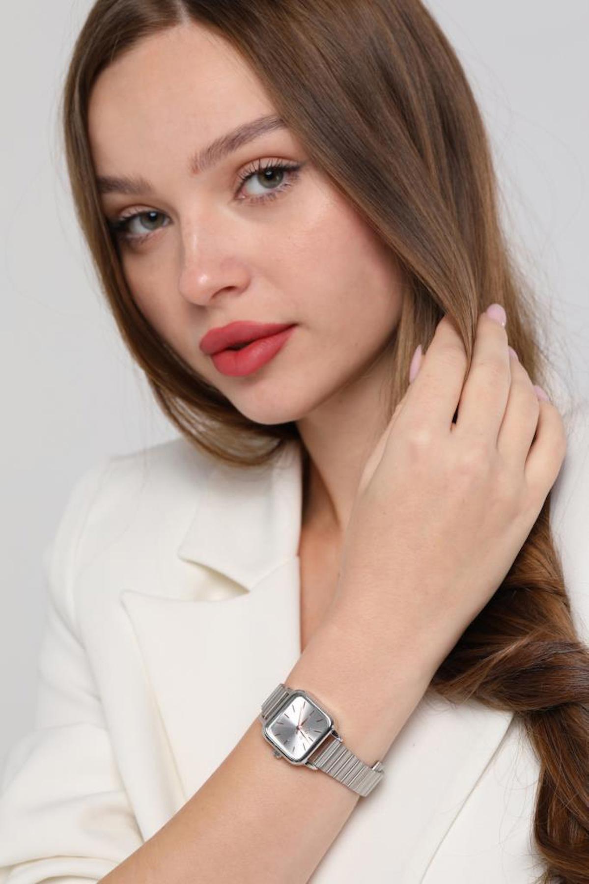 Oqqo 20 mm Gri Metal Kordon Analog Kadın Kol Saati