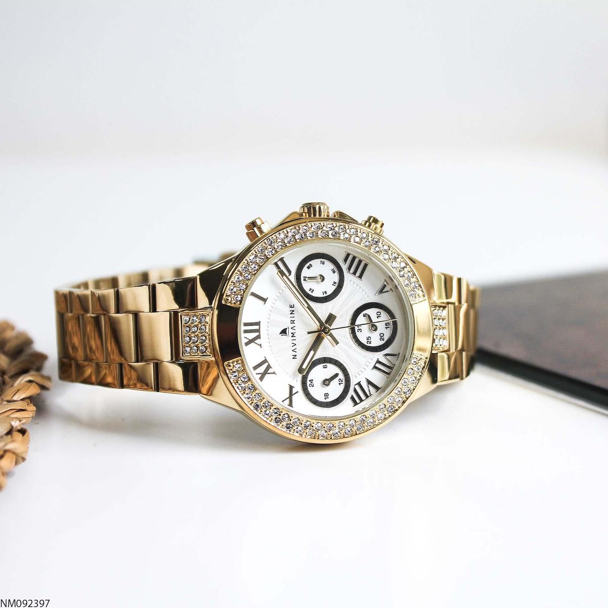 Navimarine NM092397 Takvimli 37 mm Altın Çelik Kordon Analog Kadın Kol Saati
