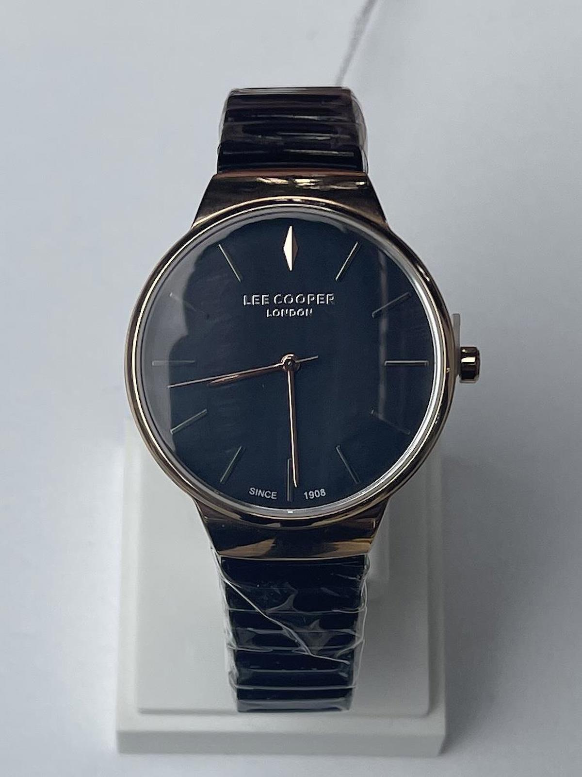 Lee Cooper LCR.LMG.07342.430 40 mm Siyah Çelik Kordon Analog Kadın Kol Saati