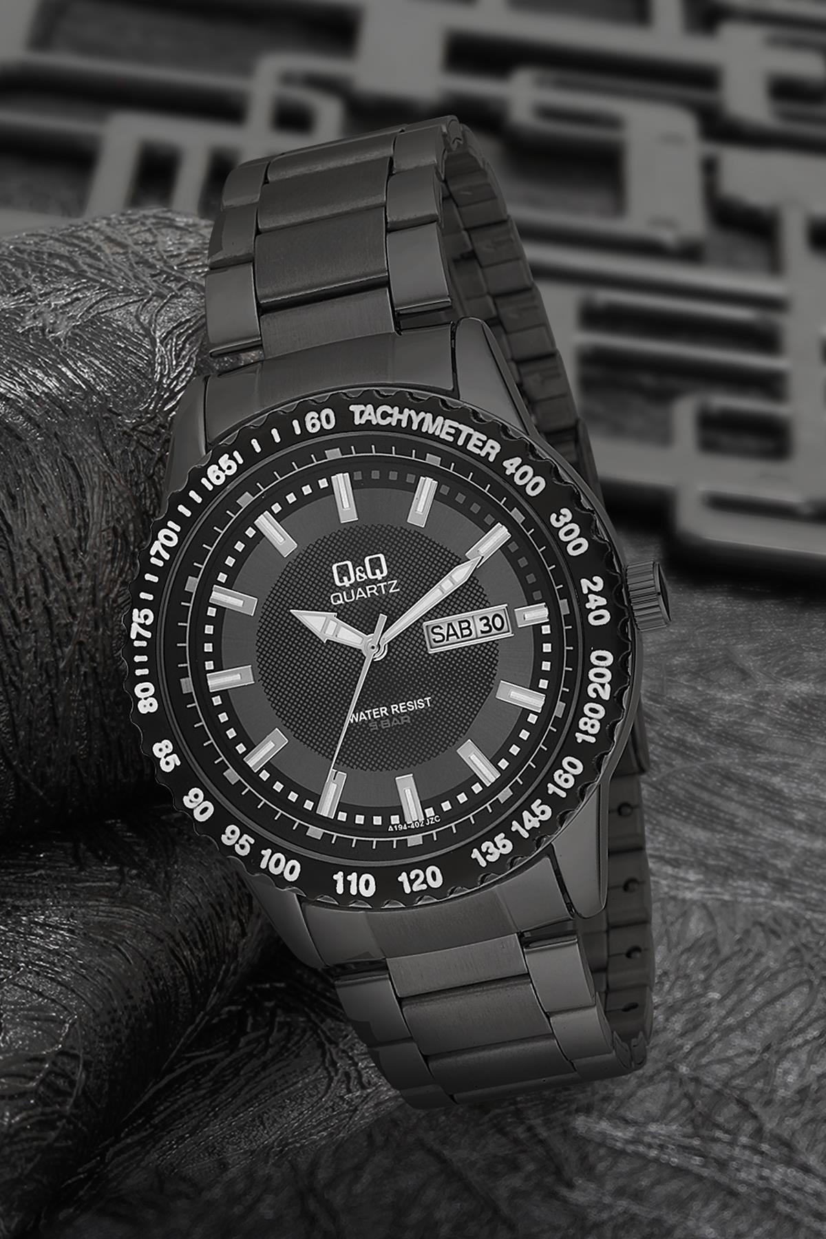Q&Q 3F121 Takvimli 36 mm Siyah Metal Kordon Analog Kadın Kol Saati