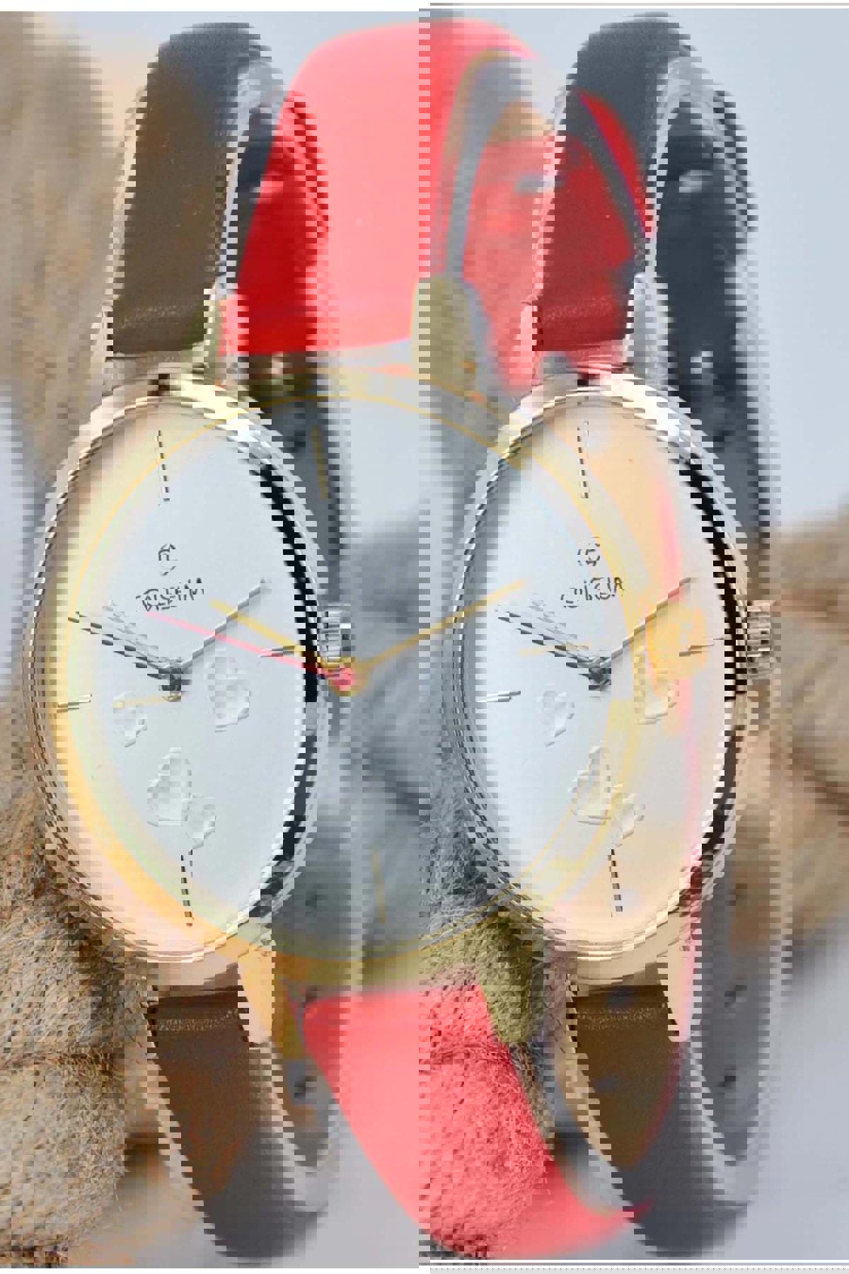 Sonsuzsaat SU-722 26-30 mm Kırmızı Deri Kordon Analog Kadın Kol Saati