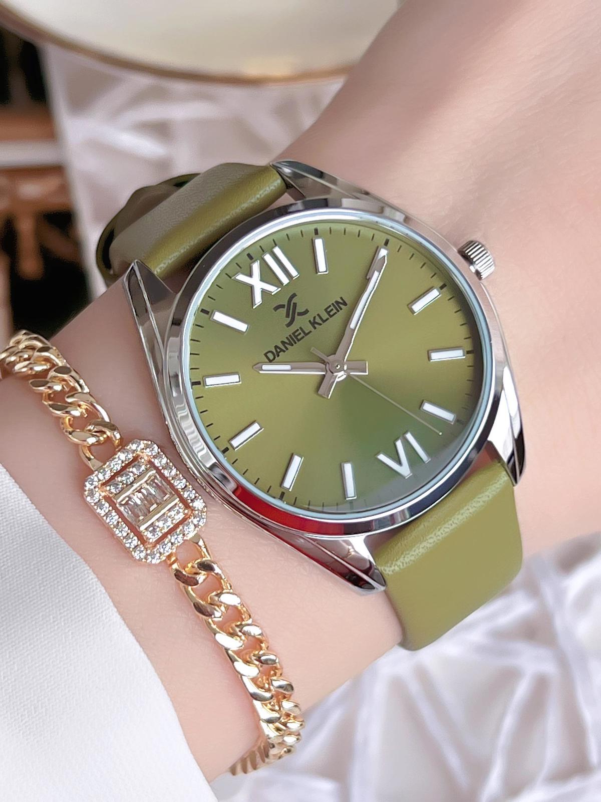 Daniel Klein BDK.1.13598.4 35 mm Yeşil Deri Kordon Analog Kadın Kol Saati
