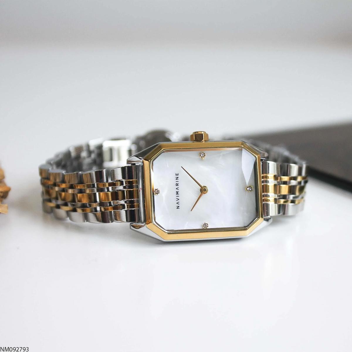 Navimarine NM092793 30 mm Altın-Gri Çelik Kordon Analog Kadın Kol Saati