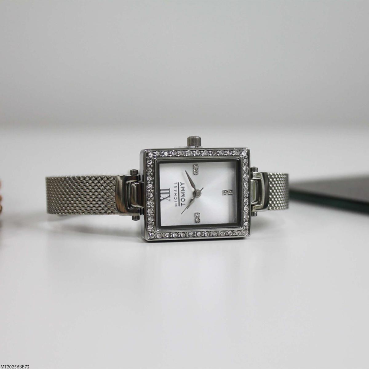 Michael Tommy MT20256BB72 30 mm Gri Hasır Kordon Analog Kadın Kol Saati