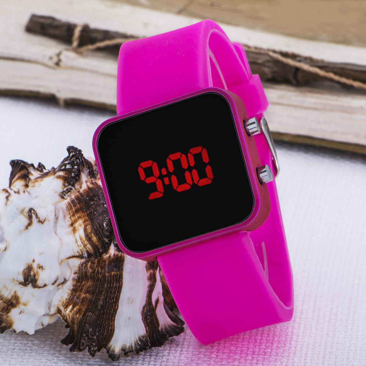 Oleydi Takvimli 31-35 mm Pembe Silikon Kordon Dijital Kadın Kol Saati