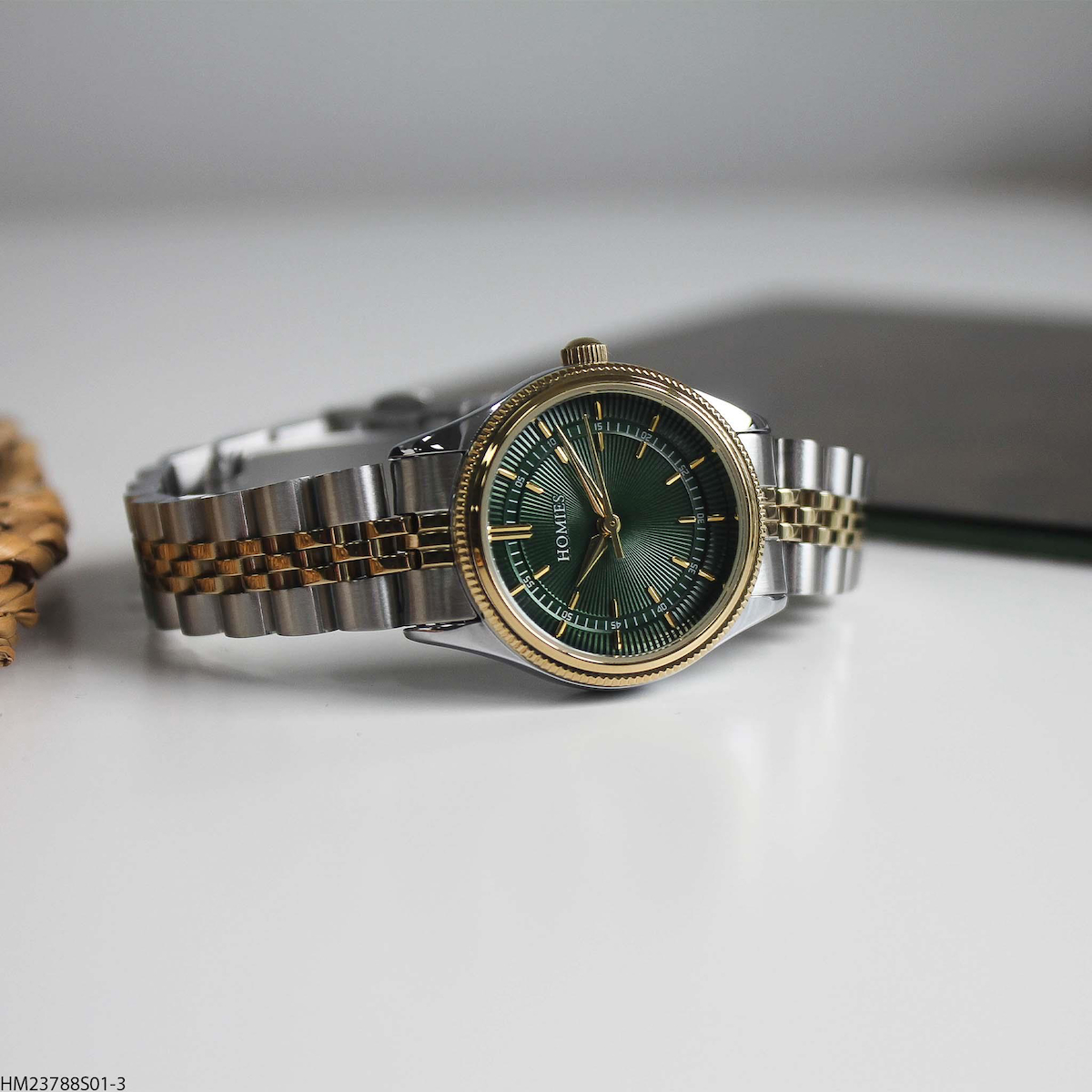 Homies HM23788S01-3 30 mm Altın-Gri Çelik Kordon Analog Kadın Kol Saati
