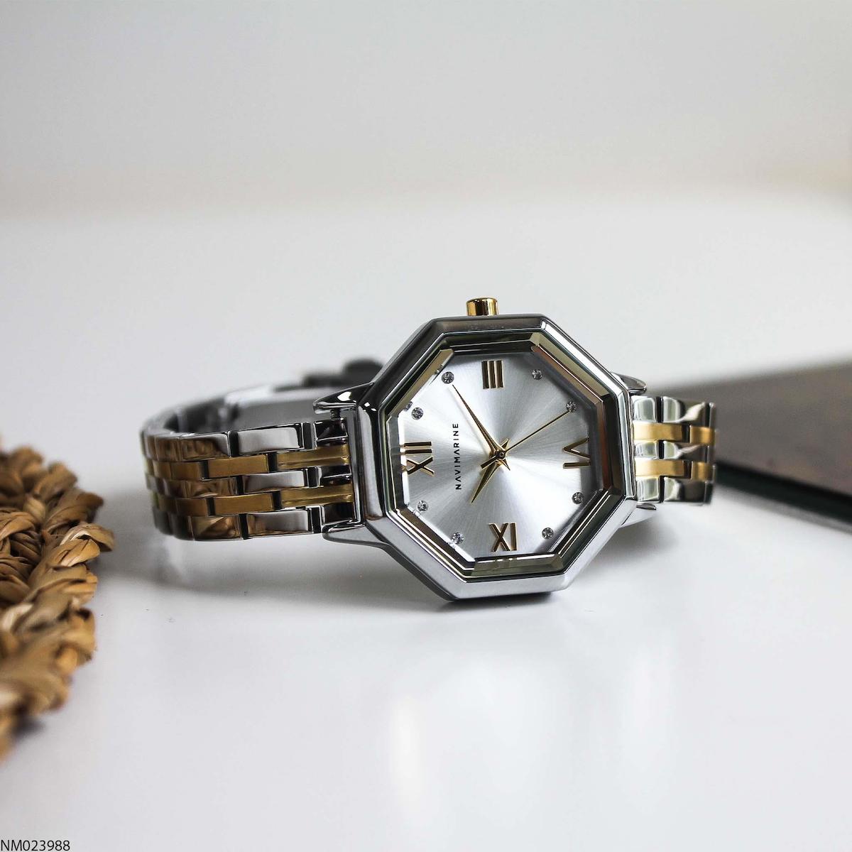Navimarine NM023988 31 mm Altın-Gri Çelik Kordon Analog Kadın Kol Saati
