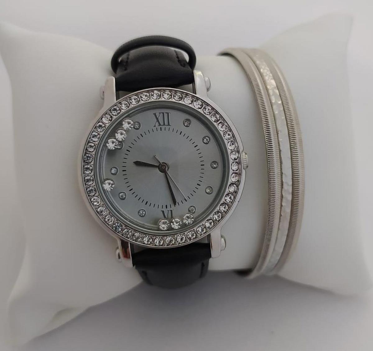 Stillove 31-35 mm Siyah Deri Kordon Analog Kadın Kol Saati