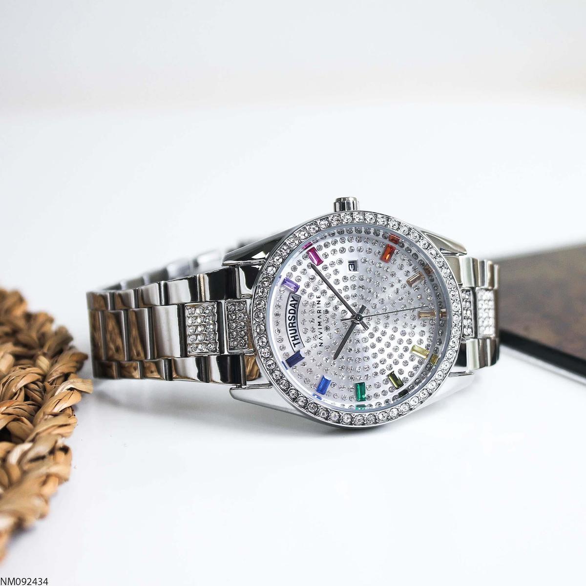 Navimarine NM092434 37 mm Gri Çelik Kordon Analog Kadın Kol Saati