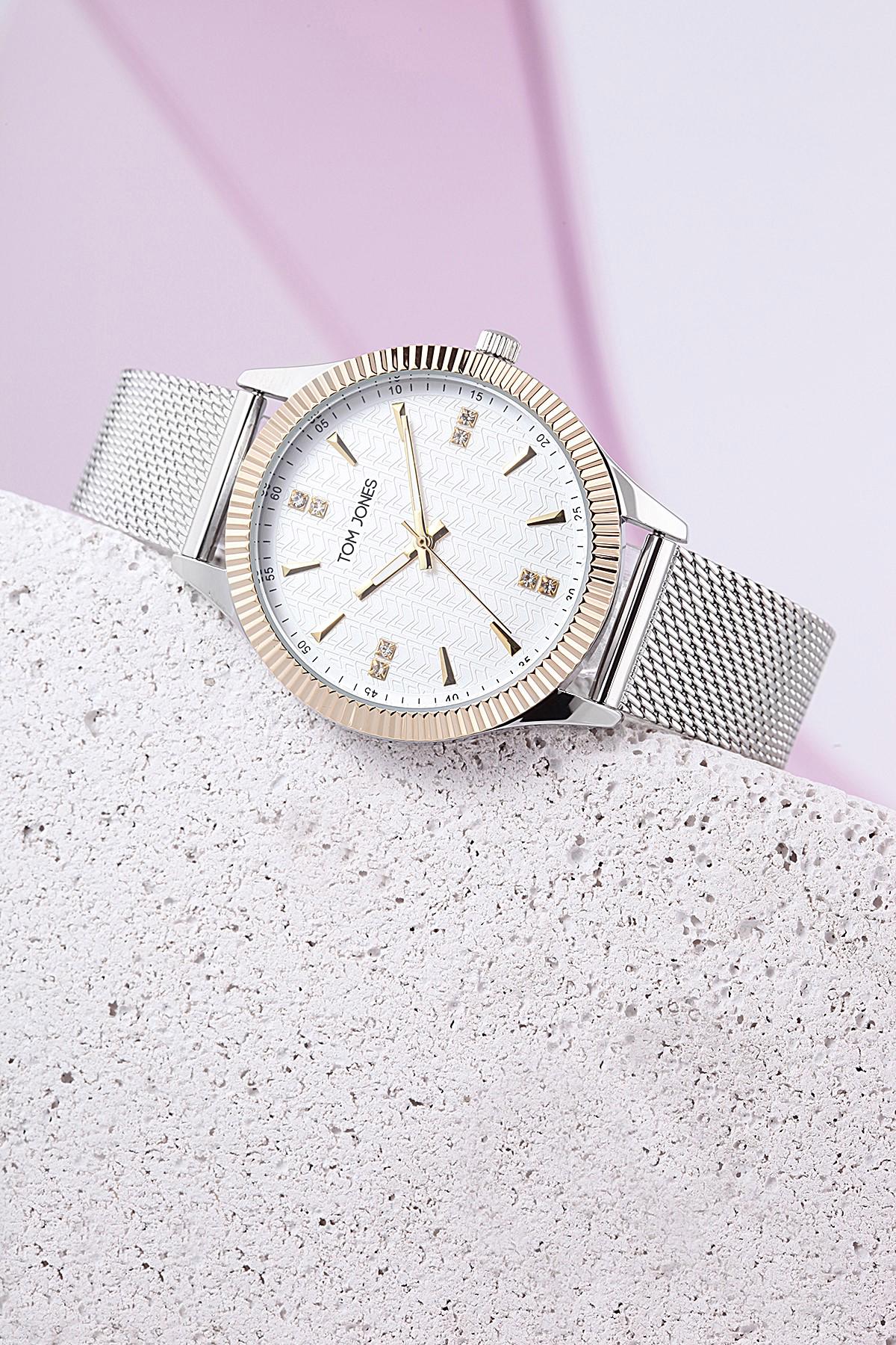 Tom Jones TJ.1024A-03 34 mm Gri Metal Kordon Analog Kadın Kol Saati