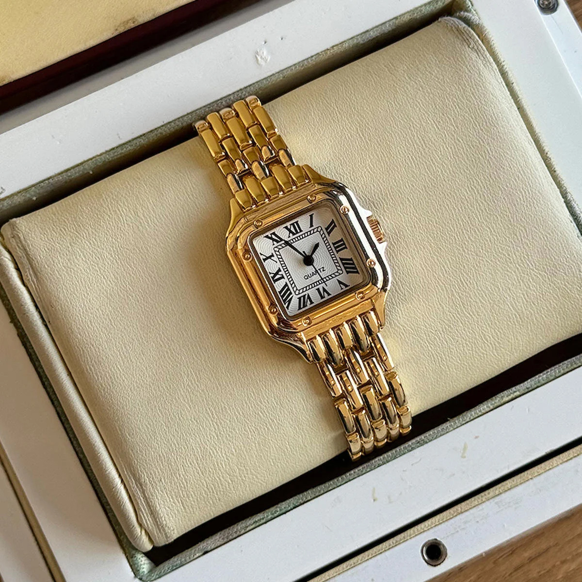 Spectrum 38 mm Altın Metal Kordon Analog Kadın Kol Saati