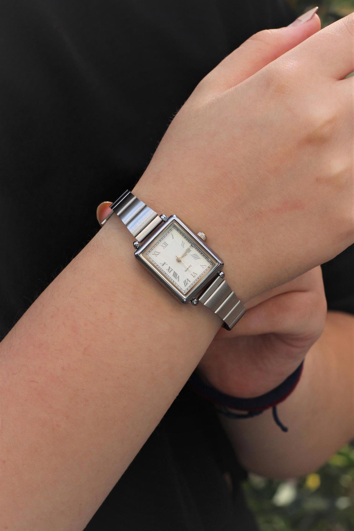 Laydi.Mo 28 mm Gri Metal Kordon Analog Kadın Kol Saati