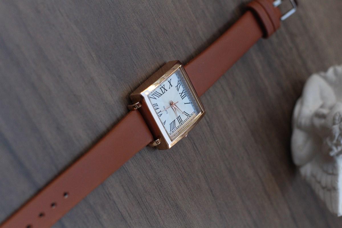 Laydi.Mo 28 mm Taba Deri Kordon Analog Kadın Kol Saati