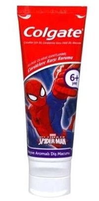 Colgate Barbie-Spiderman Meyve Aromalı Florürlü Diş Macunu 75 ml
