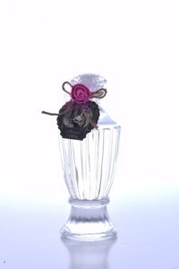 Platin Hürrem Zambak Cam Şişe Kolonya 200 ml