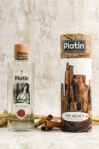 Platin Elit Seri Ud Ağacı Cam Şişe Kolonya 250 ml