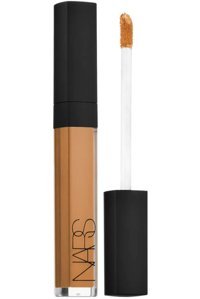Nars Radiant Creamy Truffle Nemlendiricili Göz Altı ve Yüz Likit Fırça Kapatıcı