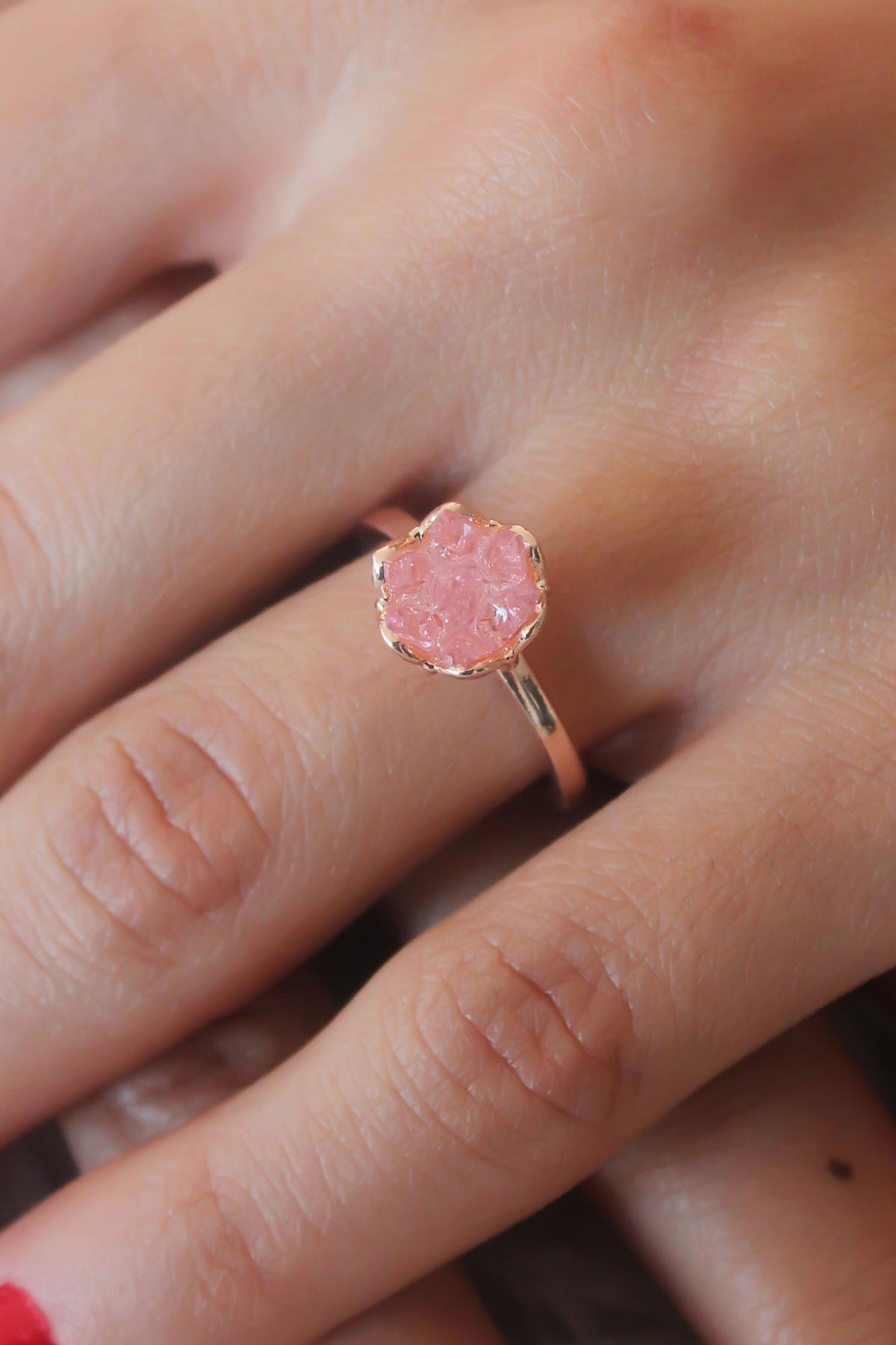 Clariss Pembe Tekli Çelik Yüzük