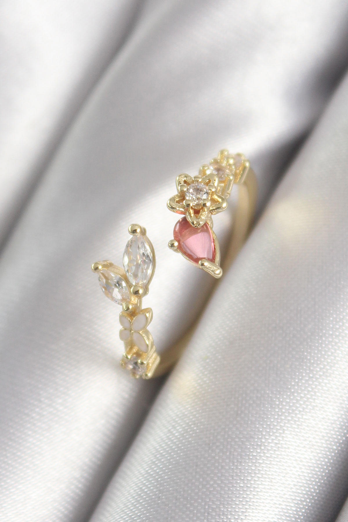 Reka Moda Beyaz-Pembe Zirkon Taşlı Ayarlanabilir Tekli Pirinç Yüzük