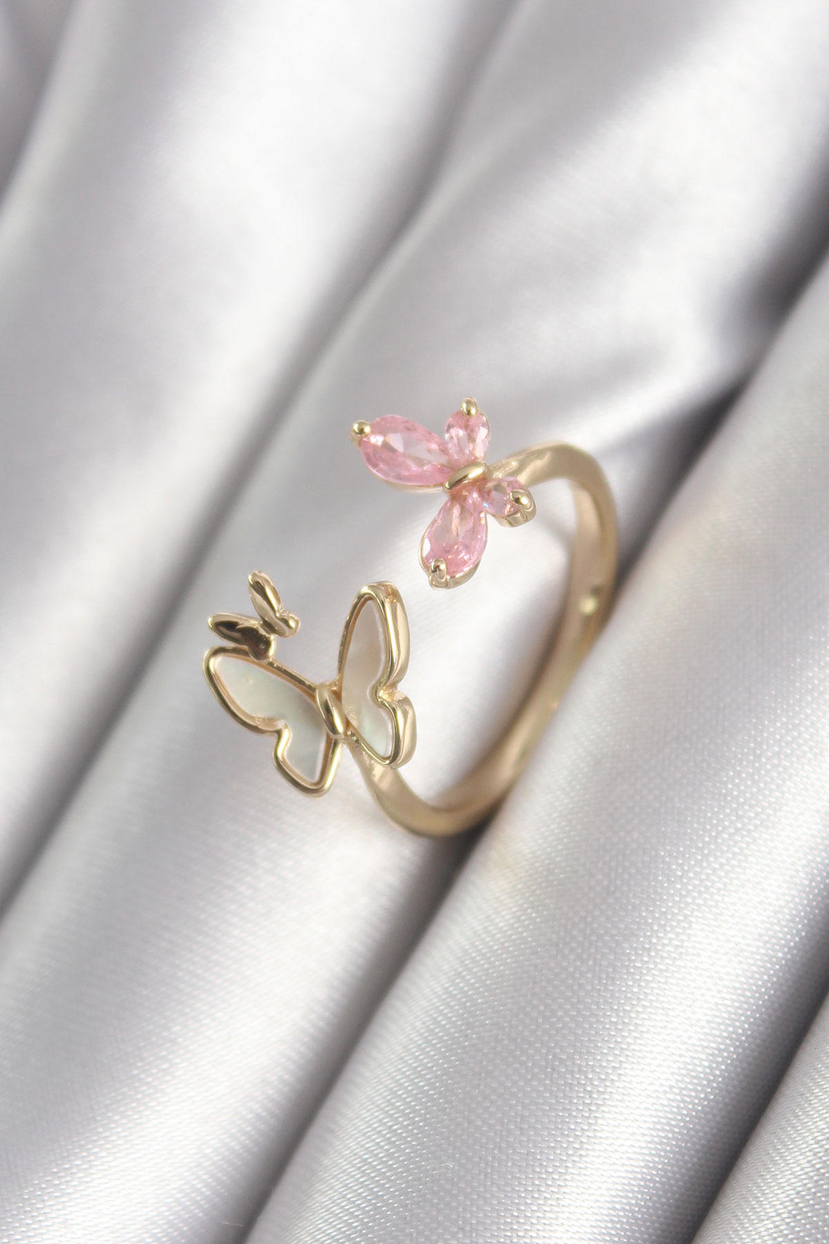 Stillove Pembe Zirkon Taşlı Kelebekli Tekli Pirinç Yüzük