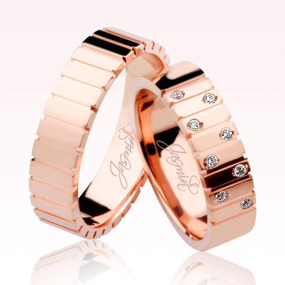 Harem Altın Beyaz Taşlı Çizgili 14 Ayar Rose Gold Altın Kadın Çift Alyans
