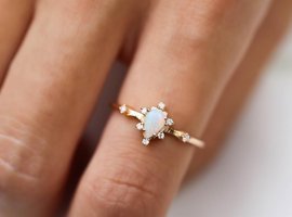 Safir Kuyumculuk 0.10 Karat Damla Parlak Sertifikalı Beyaz Pırlanta Yüzük