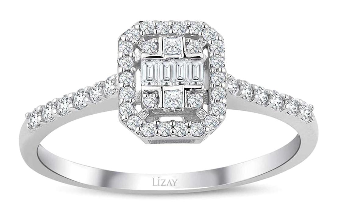 Lizay Pırlanta 0.29 Karat Baget Parlak Sertifikalı Beyaz Pırlanta Yüzük