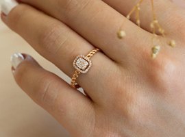 Safir Kuyumculuk 0.15 Karat Baget Parlak Sertifikalı Beyaz Pırlanta Yüzük