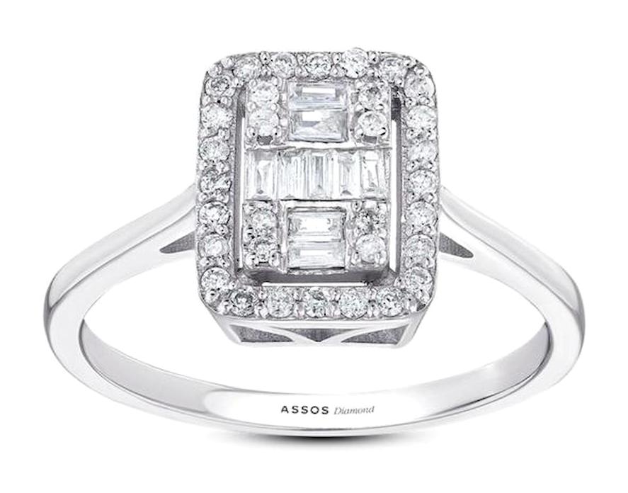 Assos Pırlanta 0.17 Karat Baget Parlak Topaz Taşlı Beyaz Pırlanta Yüzük