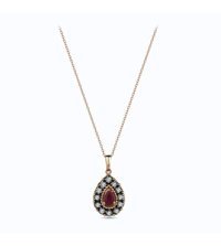 Altınbaş 0.16 Karat Yuvarlak Kesim Beyaz-Kırmızı Taşlı Yakut Taşlı Sertifikalı Altın Elmas Kolye 42 cm