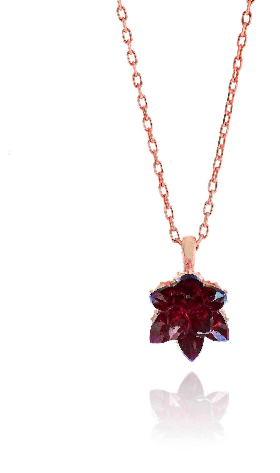 Sahra Gümüş Lotuslu Kırmızı Yakut Taşlı Lotus Forse Zincir Kadın Gümüş Kolye 45 cm