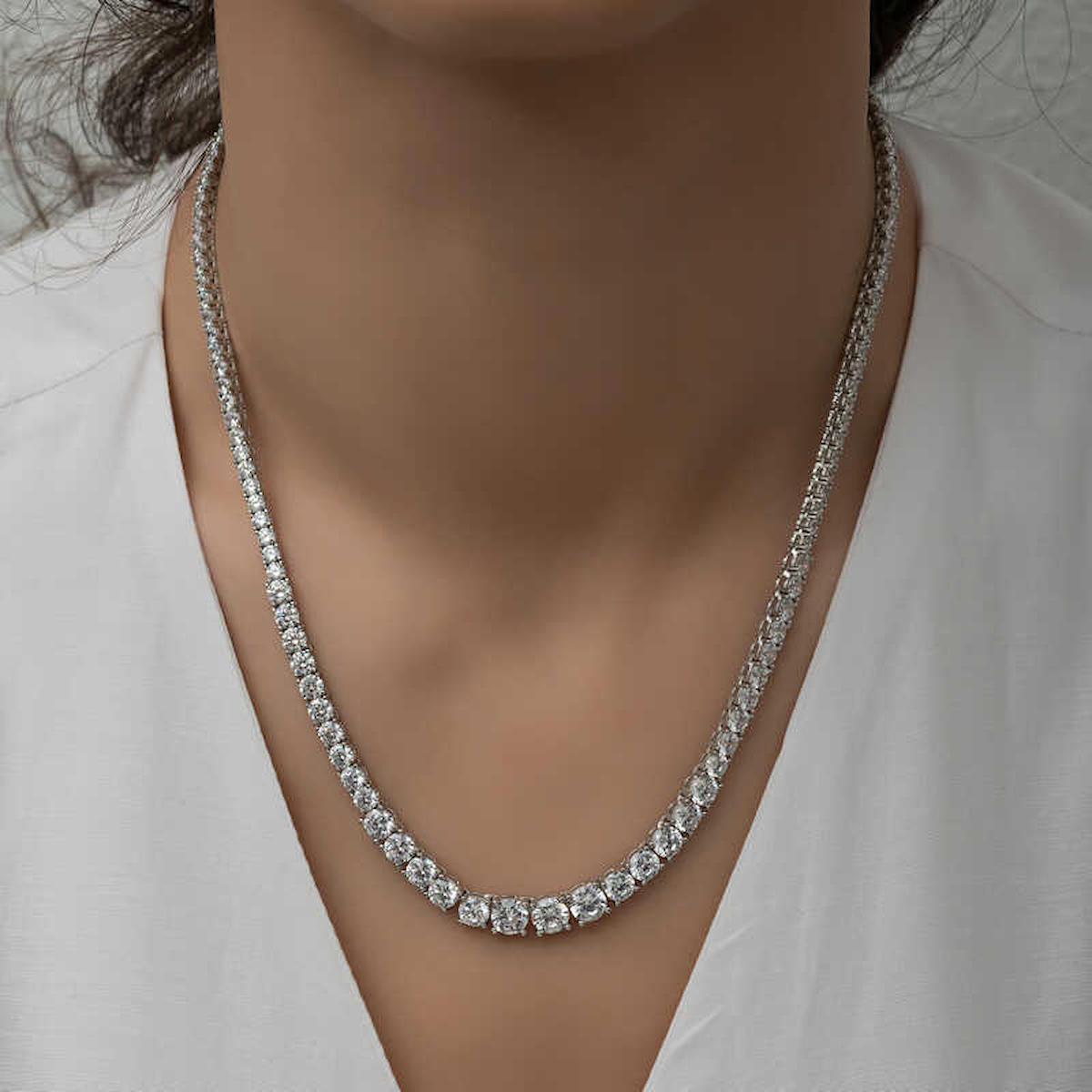 Stillove Düz Zincir Beyaz Taşlı Düz Zincir Kadın Gümüş Kolye 46 cm