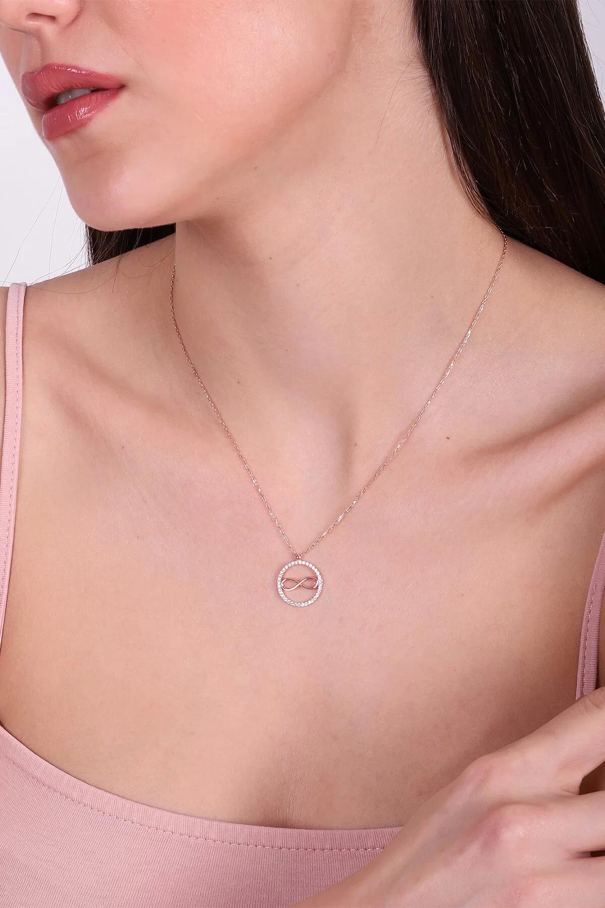 İpek Silver Sonsuzluk Beyaz Zirkon Taşlı 925 Ayar Kararmayan Forse Zincir Kadın Gümüş Kolye
