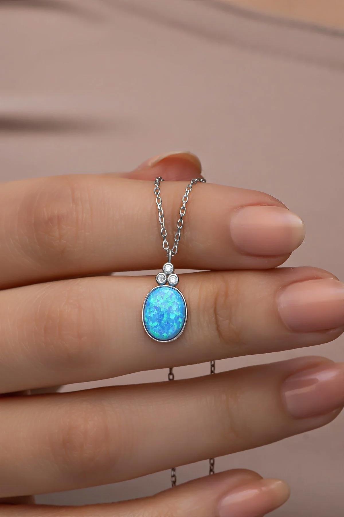 Nereze Çiçek Beyaz Mavi Opal Zirkon Taşlı 925 Ayar Kararmayan Düz Zincir Kadın Gümüş Kolye 42 cm