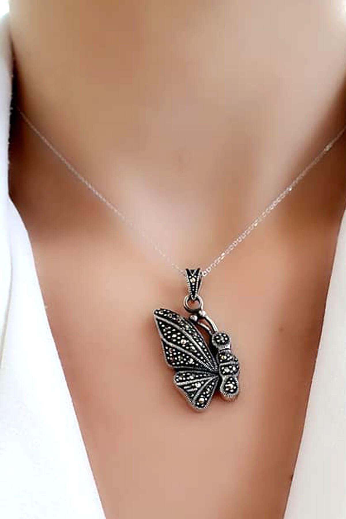 Oseshop Kelebek Gri Siyah Markazit Taşlı 925 Ayar Kararmayan Forse Zincir Kadın Gümüş Kolye 45 cm
