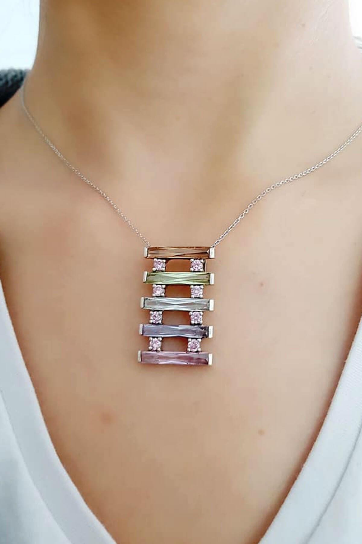 Oseshop Çok Renkli Zirkon Taşlı 925 Ayar Kararmayan Geometrik Forse Zincir Kadın Gümüş Kolye 45 cm
