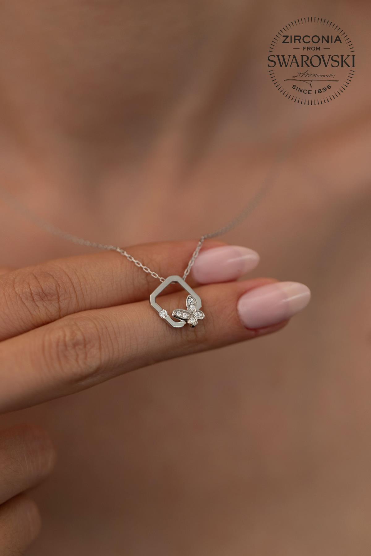 Swarovski Beyaz Swarovski Taşlı Kararmayan Kalp Düz Zincir Kadın Gümüş Kolye 45 cm
