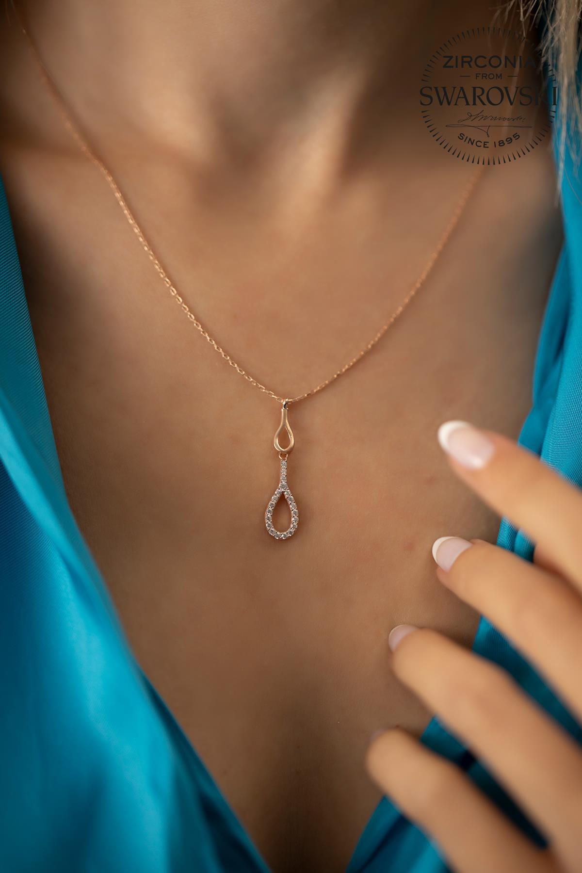 Swarovski Yuvarlak Beyaz Swarovski Taşlı Kararmayan Düz Zincir Kadın Gümüş Kolye 45 cm