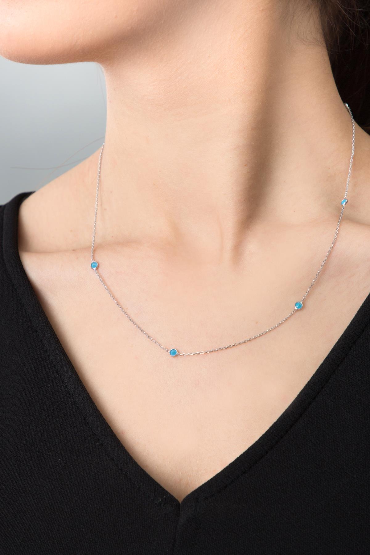 Elika Silver Yonca Mavi Zirkon Taşlı 925 Ayar Kararmayan Düz Zincir Kadın Gümüş Kolye 43 cm