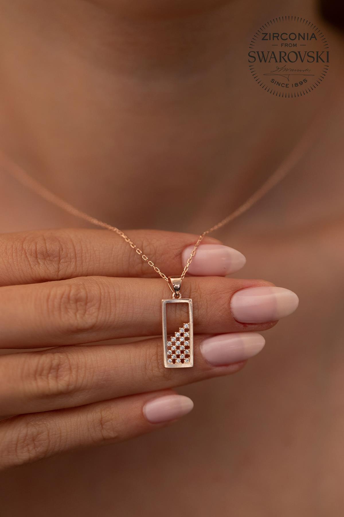 Swarovski Beyaz Zirkon Taşlı Kararmayan Ağaç Düz Zincir Kadın Gümüş Kolye 45 cm