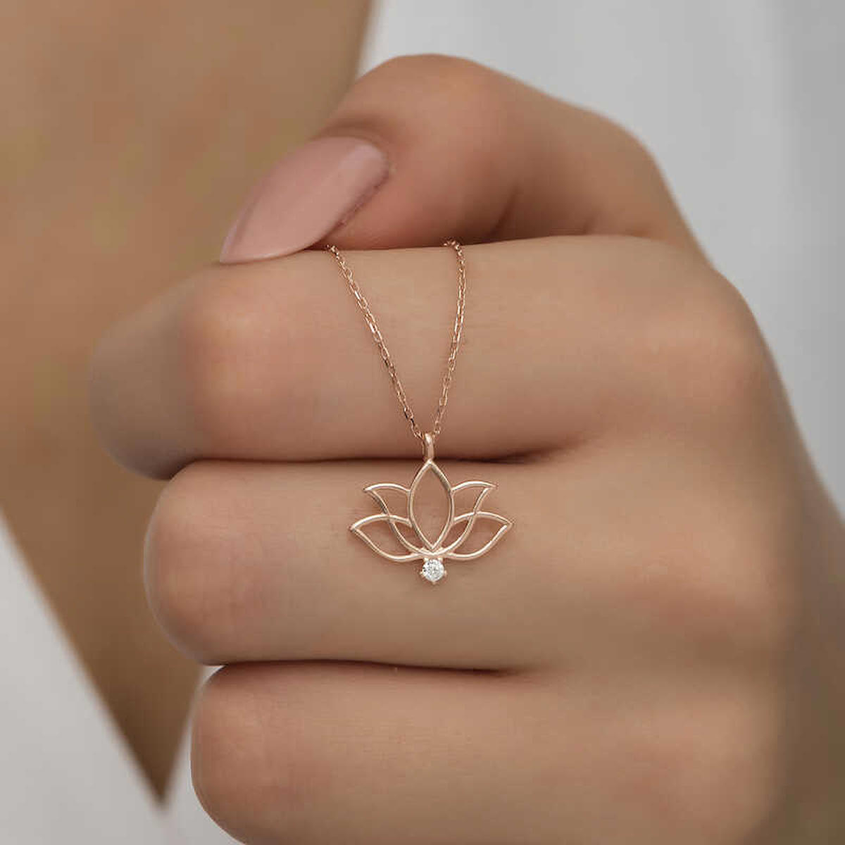 Gumush Lotus Çiçeği Beyaz Zirkon Taşlı 925 Ayar Kararmayan Lotus Forse Zincir Kadın Gümüş Kolye 45 cm